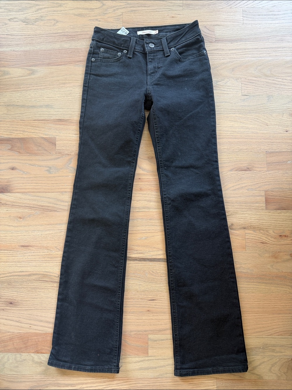 Levi’s Women’s Superlow Bootcut Jeans Size 23 Black Low Rise 31.5” Inseam